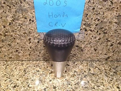 Honda CR-V 2005 OEM perilla de cambio cuero negro y cromo Foto 1 de 4