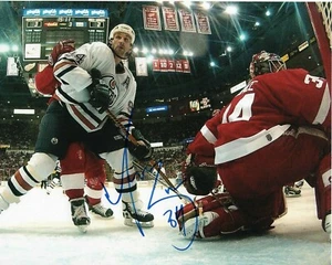 DETROIT RED WINGS MANNY LEGACE SIGNED 8X10 - Picture 1 of 1