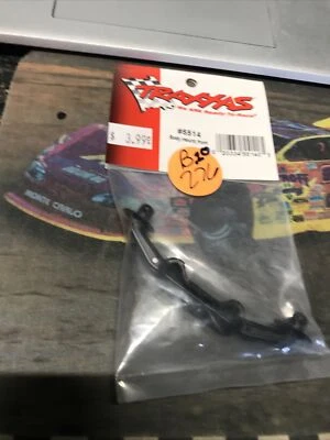 Traxxas 5514 Front Body Mount{Slash, Stamped} NewInPackage USA Shipped - Image 1 of 4