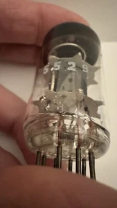 Raro tubo de audio RFT CV492 12AX7 ECC83 NOS 1955 - Imagen 1 de 13