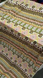 Rayon Challis pastello stampa geometrica 58 tessuto largo decorazioni matrimonio da cantiere - Foto 1 di 6