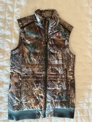 Under Armour Women's Primaloft Camo Realtree ColdGear Hunting Vest Sz Small Pink - Image 1 of 4