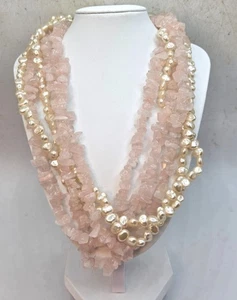 Halskette mit mehrsträngigen Rosenquarz & Süßwasserperlen silberfarben verstellbar - Bild 1 von 3