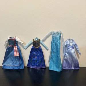 Disney Frozen Elsa Anna Puppenkleidung 4 Stück - Bild 1 von 10