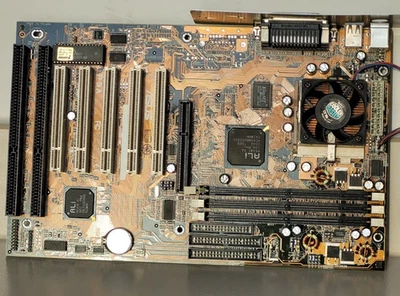 Asus P5A rev 1.06 SuperSocket 7 Motherboard - Image 1 of 4