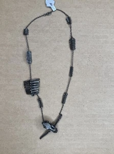 Collar Huesos de Dinosaurio BOY NYC De Colección - Diseño de Esqueleto de Metal Oxidado - Imagen 1 de 3