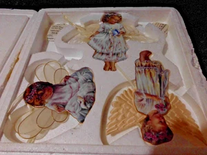 BRADFORD EXCHANGE HEAVEN,S LITTLE ANGELS SET HANGING TREE DECORATIONS - Foto 1 di 4