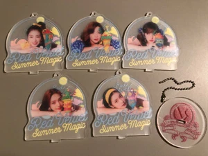 Schlüsselanhänger rot Samt Fanmade Acryl Aufsteller Sommerzauber Irene Seulgi Yeri Wendy - Bild 1 von 3