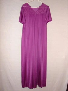 Vintage Shadowline Nightgown Purple Nightgown Gown Lace trim Size Medium - Picture 1 of 5