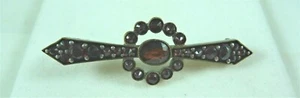 FABULOUS VINTAGE ESTATE SILVER GILT GARNET SET BAR  BROOCH PIN #18957 - Picture 1 of 4