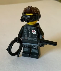 LEGO CMF MINI FIGURE SERIES 16 / SPY :::: EXCELLENT CONDITION :::: - Picture 1 of 1