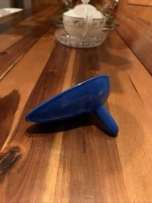 Tupperware Ersatzteile Trichter Quick-Chef ,Blau ,6cm.Bx 6cm.Hx10cm. - Bild 1 von 4
