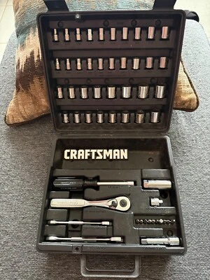 CRAFTSMAN 33653 - 53PC 3/8"/ 1/4” SAE/METRIC MECHANICS SOCKET SET  - G - USA - Image 1 of 4