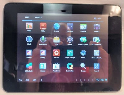 Tablet Coby Kyros Mid8048 Paquete de 4 GB Funda de Terciopelo y Estuche de Cuero Sintético *LEER* Foto 1 de 4