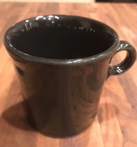 Tazza da caffè contemporanea FIESTA Ware - classica nera usata in ottime condizioni - Foto 1 di 5
