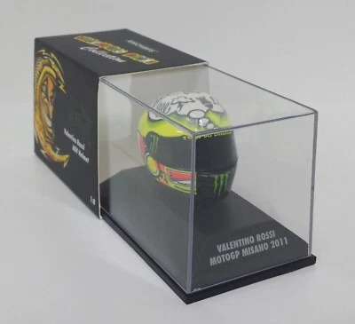 Modellhelm Maßstab 1:8 Minichamps Valentino Rossi MotoGP Misano 2011 Die Cast - Bild 1 von 4