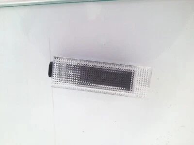 Fiat 500x 2015-2022 Jeep Renegade lámpara de cortesía OEM Mopar 68124745AA Foto 1 de 4