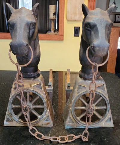HORSES CAST IRON VINTAGE ANDIRONS AND HORSESHOES by SHEFFIELD 115B Cover