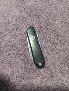 Victorinox Classic 58mm Black Swiss Army Knife - Picture 1 of 6