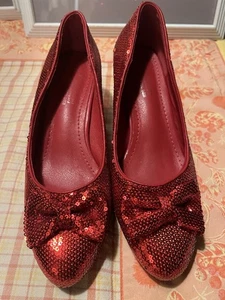 Rubin Hausschuhe Zauberer von Oz Erwachsene Damengröße 8 rot Pailletten Absätze Kostüm Schuhe - Bild 1 von 12
