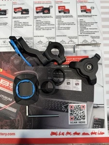 Quad Lock Motorcycle Phone Holder - Picture 1 of 4