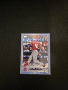 🔥2022 Topps Update Series - Simon Muzziotti #US19 (RC) Light Blue 25/50🔥 - Picture 1 of 4