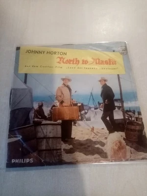 "7" SINGLE JOHNNY HORTON NORTH TO ALASKA-PHILIPS 1960 FILMCOVER JOHN WAYNE - Bild 1 von 3
