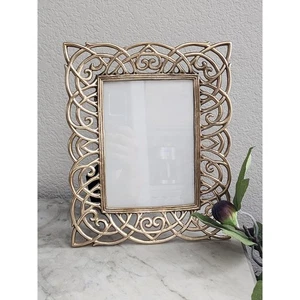 Vintage Brass Picture Frame 5x7 - Picture 1 of 7