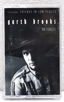 GARTH BROOKS   "No Fences"  1990  Cassette   Capitol Nashville  C4 93866 - Image 1 of 4