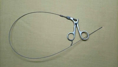Pinzas de cocodrilo flexibles de urología laparoscópica 5FR 60 cm instrumentos reutilizables Foto 1 de 4