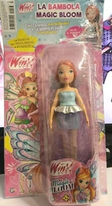 Gioca con Winx Club N.63 + La Bambola Magic Bloom - Foto 1 di 2