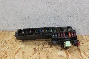 M703111 2004-2010 BMW 5 Series Dashboard Distribution Fuse Box Relay RH OEM - Imagen 1 de 6