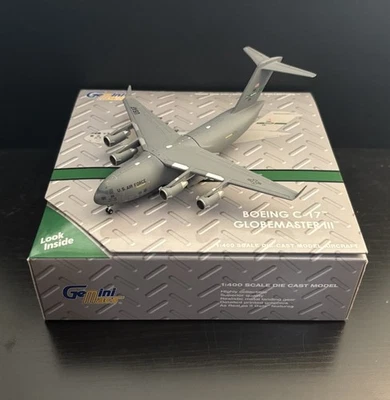 GeminiJets 1:400 USAF Boeing C-17 McChord AFB 02-1111 GMUSA090 Scale Model Plane - Image 1 of 4