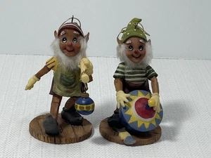Christmas Elves Ornaments Lot Of 2 Resin Figures Tree Holiday - Picture 1 of 8