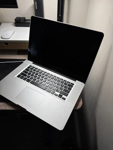 Apple Late 2011 MacBook Pro 15" | 512gb SSD | 8gb RAM | Intel i7 - Picture 1 of 10