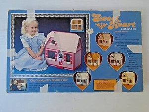 Vintage Dura Craft Sweet Heart Puppenhaus Set SW125 4 Zimmer 1 Treppe - Bild 1 von 5