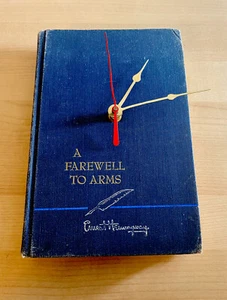 Vintage Ernest Hemingway Book Clock - A Farewell to Arms - Picture 1 of 6