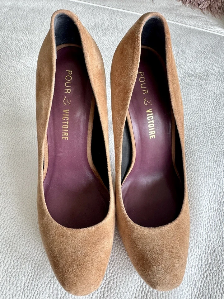 Pour La Victoire верблюда замши круглый носок платформе насосы США 8 на продажу от $250 - Изображение 1 из 4