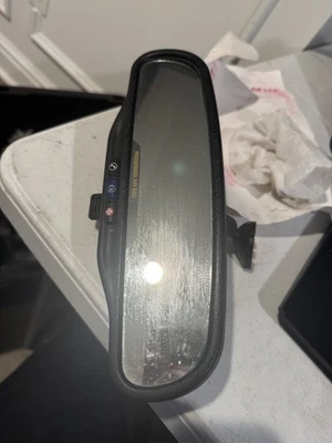 05 - 09 OEM Envoy TrailBlazer Rainer Rear View Mirror OnStar Compass Telephone - Image 1 of 4