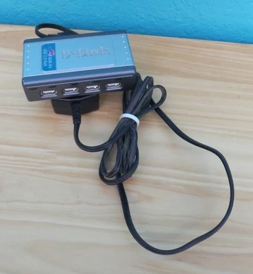 D-LINK DUB-H4 USB 2.0 HUB - USB cable - Power Adapter - Image 1 of 3