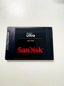 SANDISK ULTRA 3D NAND 1TB  SSD SATA III 6 GB/S 2.5" /7  (SDSSDH3-1T02) - Picture 1 of 9