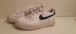 Nike Mens Trainers Air Force 1 '07 White Black Shoes Size UK 6 VGC - Picture 1 of 7