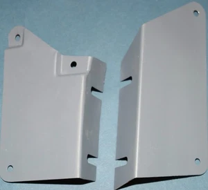 Corvette 1953 1954 1955 OEM door hinge cover plates, 1 pair, upper & lower - Imagen 1 de 2