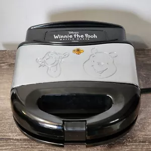 Villaware DISNEY Winnie the Pooh & Tigger WAFFLE MAKER Iron 5555-15 Black WORKS - Bild 1 von 17