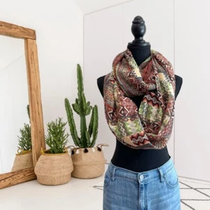 Geometric Lightweight Infinity Scarf Multi-Colored - Picture 1 of 9
