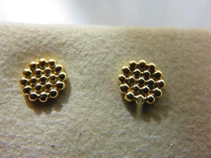 Gold 6mm Stud Earrings 9 Carat Yellow Flower Cluster - Picture 1 of 3