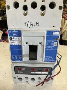 WESTINGHOUSE DK3300 300 AMP CIRCUIT BREAKER 3 POLE 240 VAC - Picture 1 of 11