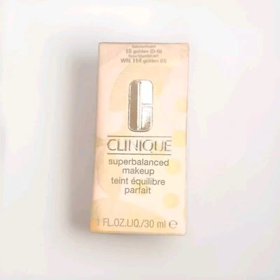 Clinique 15 Golden (D).  Superbalanced Makeup 1 fl. oz. / 30 ml. - Image 1 of 4