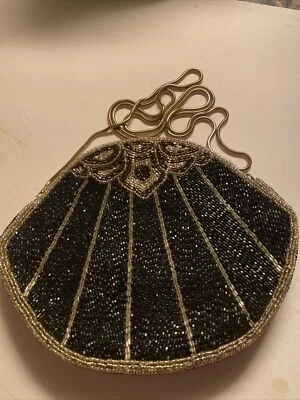 Bolso de Noche Genie Vintage Cuentas de Vidrio Negro/Bronce Bordado Correa de Metal Foto 1 de 4