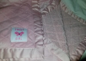 Child of mine Carters Pink Quilted Sweet Girl Butterfly Lovey Baby Blanket 32x40 - Picture 1 of 12